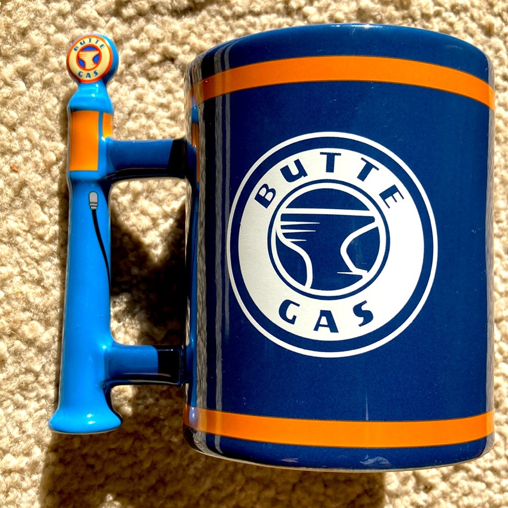 ⛽️Butte Gas Mug From Disney/Pixar Cars⛽️
